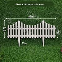 Hàng rào nhựa trang trí cao 22cm phong cách cổ điển có chân cắm