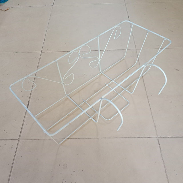 Giỏ treo hoa chữ nhật bé 48x21cm sơn tĩnh điện màu trắng - Ảnh 1