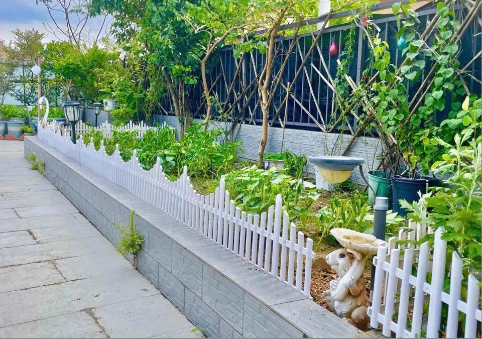 Hàng rào nhựa trang trí phong cách Châu Âu