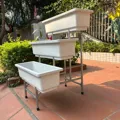 Kệ bậc thang 3 tầng trồng cây ban công cho chậu dài - Ảnh 4