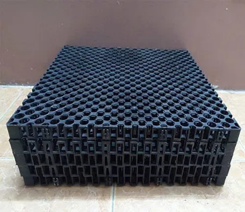 Vỉ đen 330x330